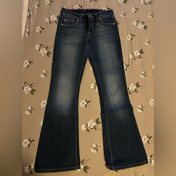 EUC Levi’s skinny flare jeans - Picture 2 of 6